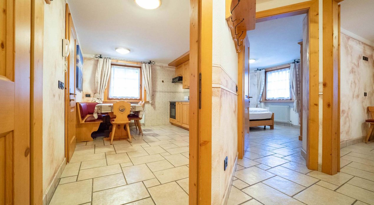 alpine-escape-chalet-baita-stebline-1-005