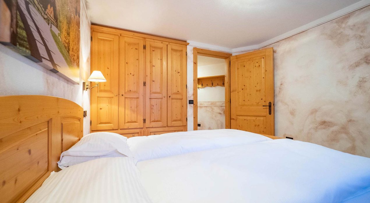 alpine-escape-chalet-baita-stebline-1-010