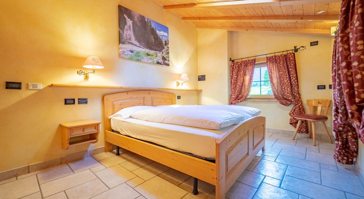 alpine-escape-chalet-baita-stebline-2-008