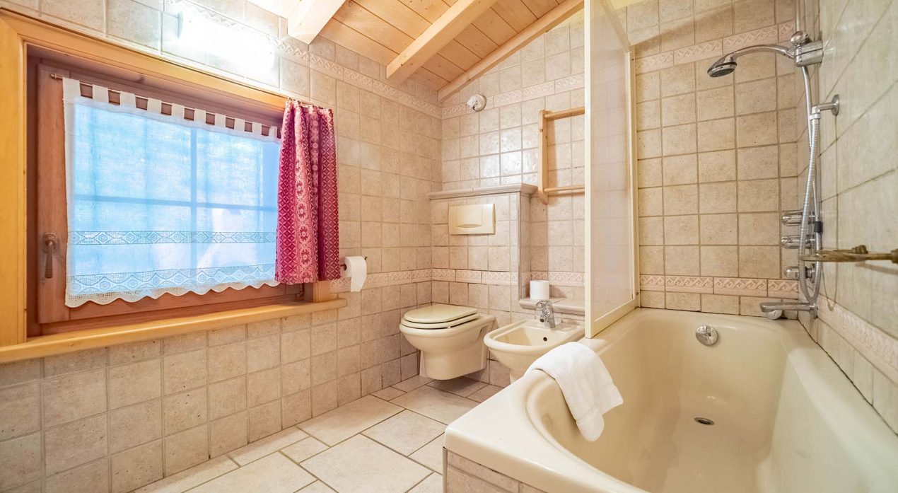 alpine-escape-chalet-baita-stebline-2-013