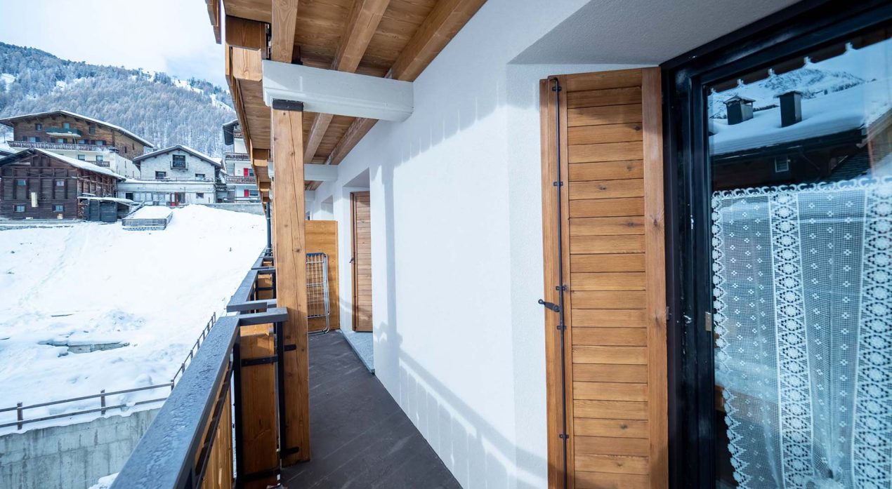 alpine-escape-coop-paradisin-apartment-001